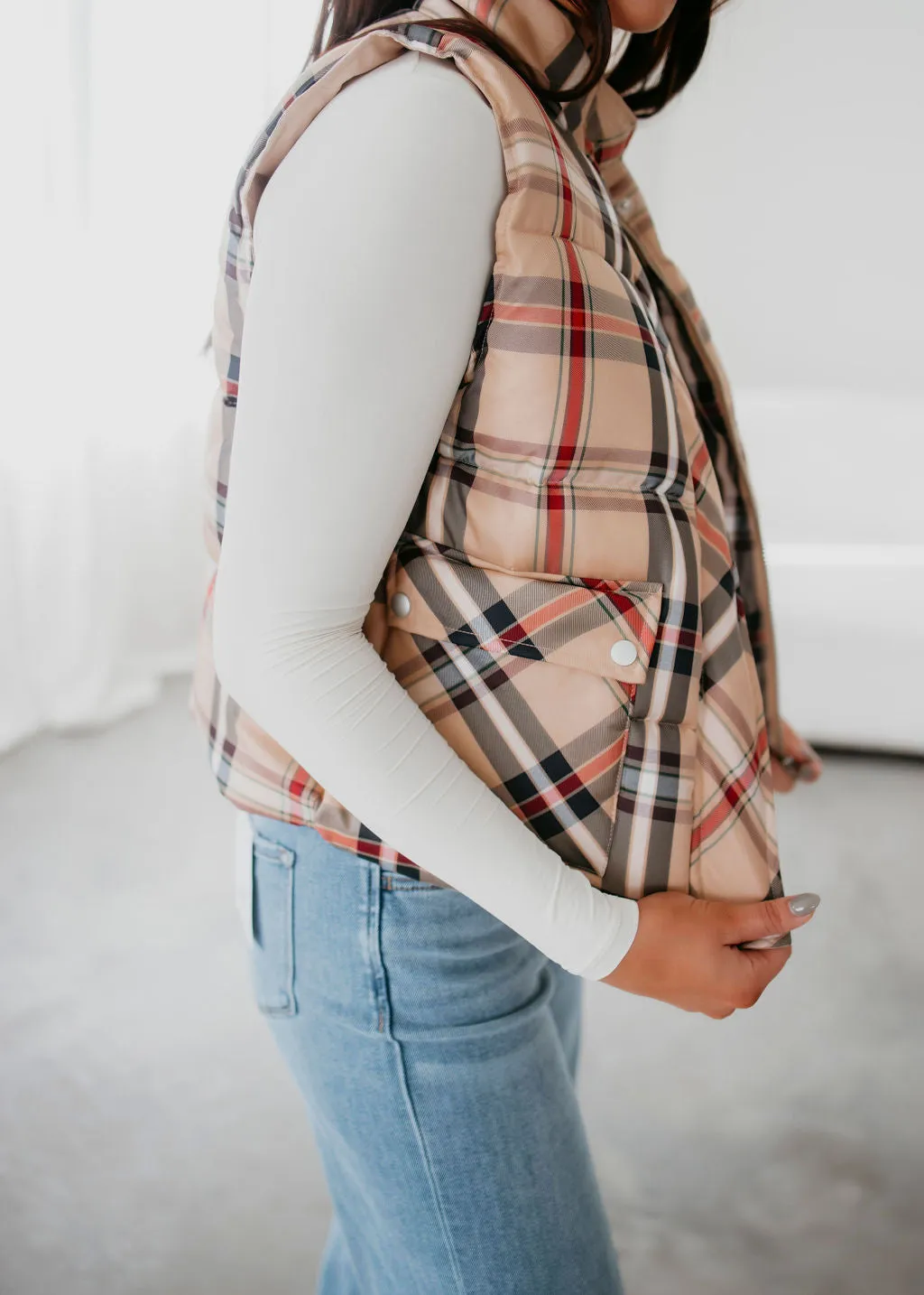 Cyra Plaid Print Vest