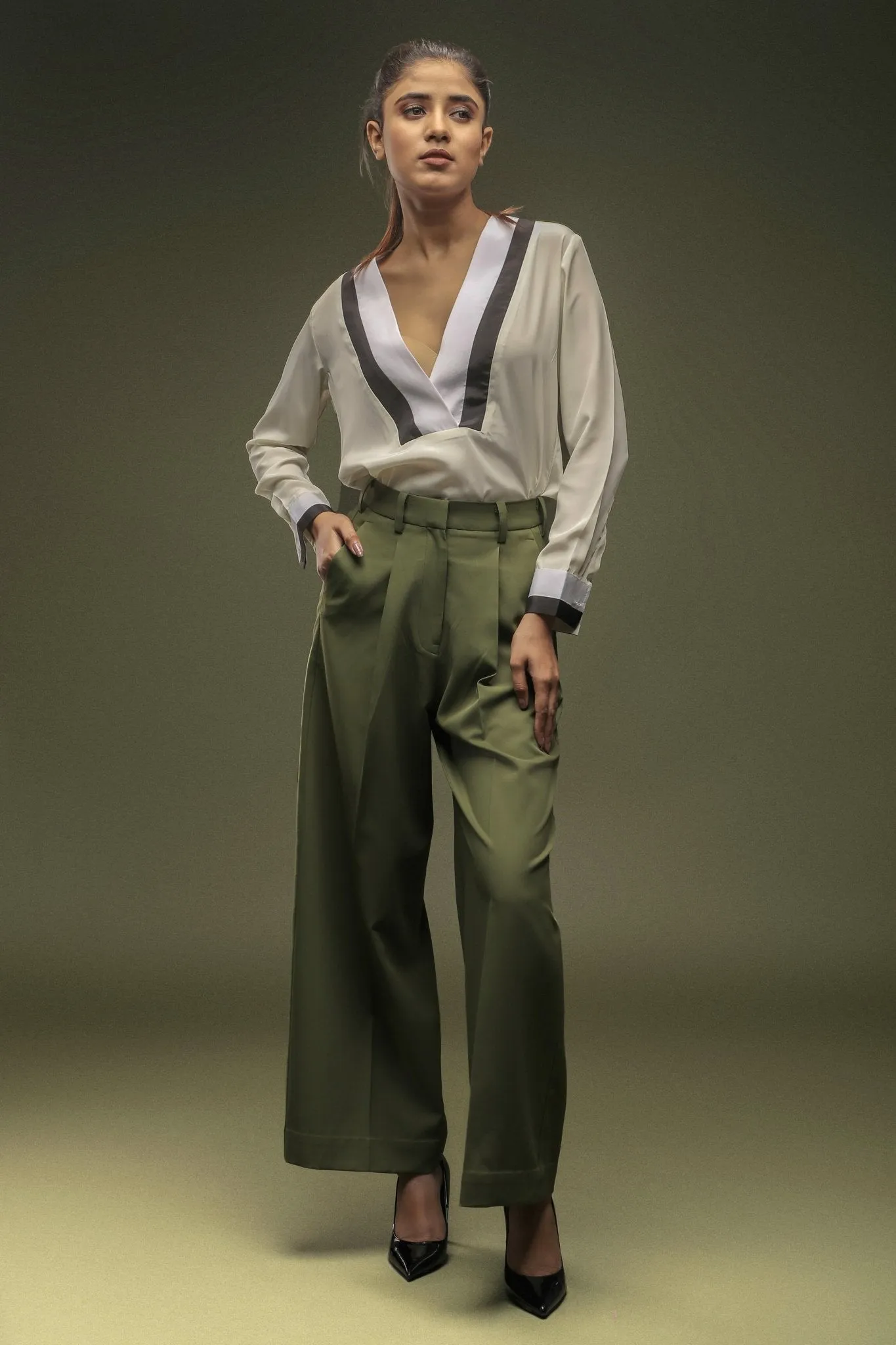 Green loose Pants