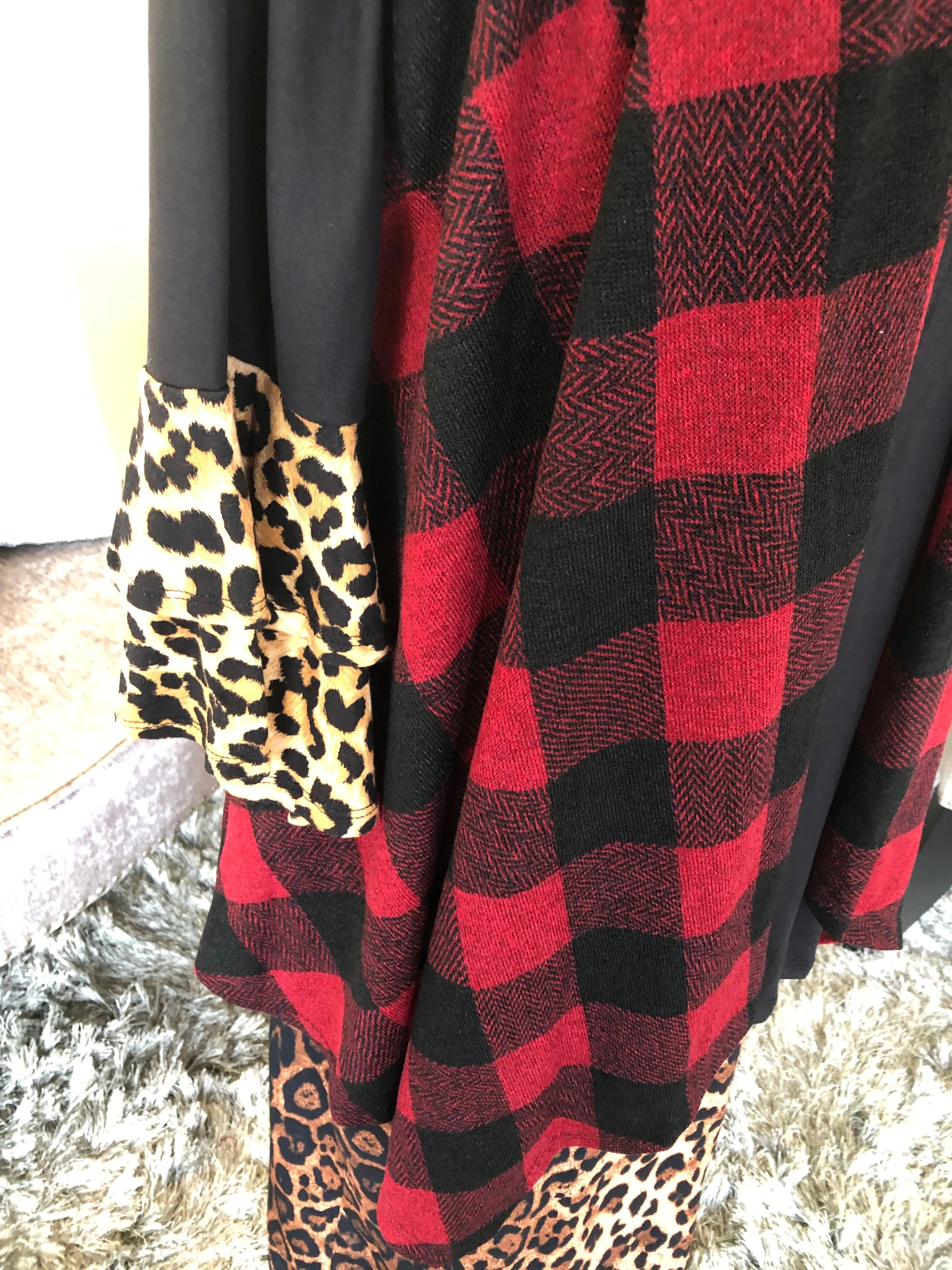 Red Plaid Midi Sleeveless Cardigan/Vest